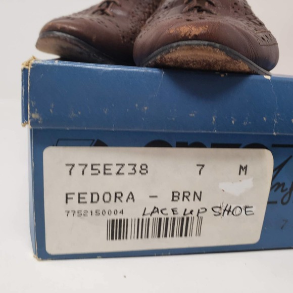 Vintage Enzo Angiolini Hand Tooled Leather Shoes with box - 7 - Picture 9 of 9